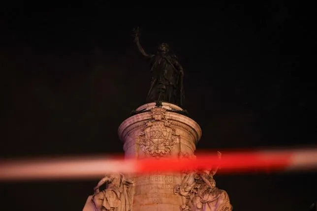 LA FRANCE SE PRÉPARE À UN NOUVEAU WEEK-END DE MANIFESTATIONS, UN DISPOSITIF DE SÉCURITÉ “MASSIF” DÉPLOYÉ