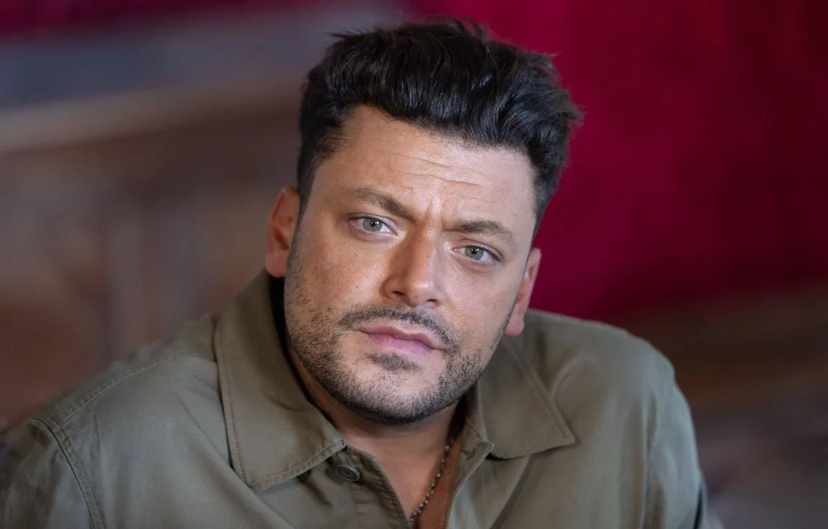 « LE MEILLEUR HUMORISTE QU’ON AIT JAMAIS REÇU »… QUAND KEV ADAMS IMPRESSIONNE LE JURY D’ « AMERICA’S GOT TALENT »