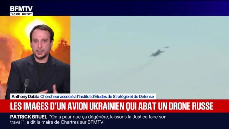 LES IMAGES D’UN AVION DE CHASSE UKRAINIEN QUI ABAT UN DRONE RUSSE