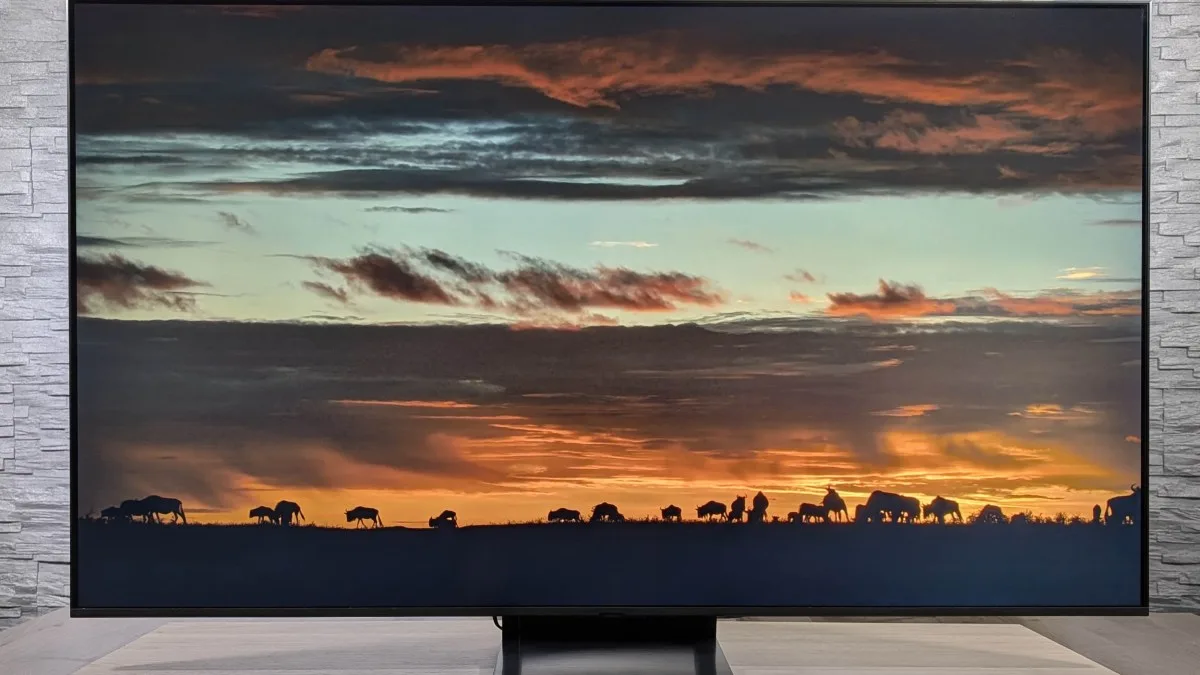 AMAZON BRADE CE TV SAMSUNG MINI LED ET 144 HZ DE 65 POUCES À SEULEMENT 699 € : LE MOMENT PARFAIT POUR CHANGER DE TV ?