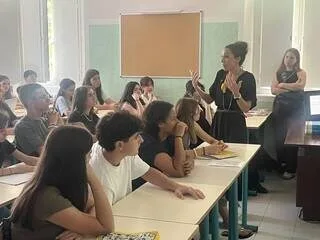 « L’IMPORTANT, C’EST DE BRISER LE SILENCE » : ON A ASSISTÉ À UN COURS « ANTI-MAFIA » DISPENSÉ DANS UN COLLÈGE EN CORSE
