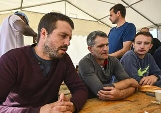 « LES TERRES SONT TELLEMENT DURES QU’ON NE PEUT PAS LES TRAVAILLER » : LES ÉLEVEURS FATIGUÉS ET INQUIETS
