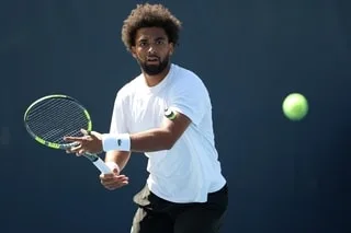 US OPEN. TSITSIPÁS D’ENTRÉE ET ALCARAZ POTENTIELLEMENT EN QUARTS, FILS PAS VERNI PAR LE TIRAGE… DÉCOUVREZ LES AFFICHES