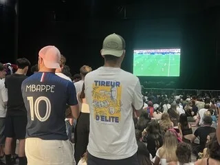 M6 A-T-IL BIEN FAIT DE DIFFUSER LA COUPE DU MONDE DE FOOTBALL ?