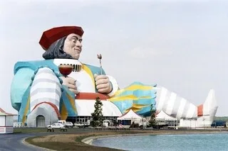 DE PROJET GARGANTUESQUE À BIDE COMMERCIAL, COMMENT MIRAPOLIS, PREMIER PARC D’ATTRACTIONS FRANÇAIS, A SOMBRÉ DANS L’OUBLI