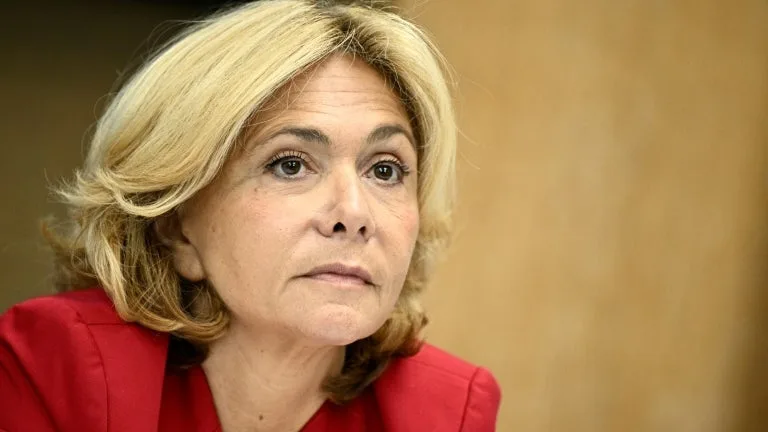 VALÉRIE PÉCRESSE ANNONCE QUE PLUS DE 160 LYCÉES SERONT FERMÉS LUNDI EN ÎLE-DE-FRANCE, SOIT PLUS D’UN TIERS DES ÉTABLISSEMENTS