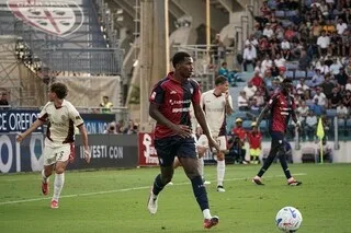 CE QUE L’ON SAIT DE LA NOYADE DU JEUNE FOOTBALLEUR FRANÇAIS EN ITALIE, YAEL TREPY, PLACÉ DANS UN COMA ARTIFICIEL