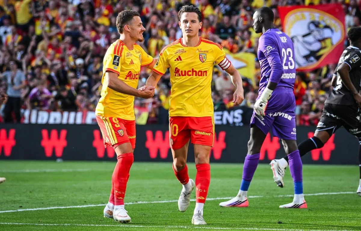 EN DIRECT STRASBOURG – LENS : BOUILLANT, LES SANG ET OR À L’ASSAUT DE LA MEINAU… SUIVEZ LE MATCH AVEC NOUS…