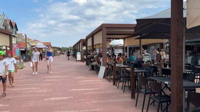 « IL Y A UNE CASCADE D’ANNULATIONS ET DES BAISSES CATASTROPHIQUES DE CHIFFRE D’AFFAIRES »: MALGRÉ UN RETOUR ENCORE TIMIDE DES CLIENTS, LE PRÉSIDENT DE L’UMIH EN GIRONDE CONSERVE « UN ESPOIR DE SAUVER LA SAISON »