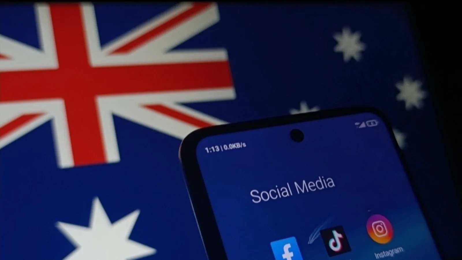 AUSTRALIE : L’INTERDICTION DES RÉSEAUX SOCIAUX RESTE INEFFICACE, MALGRÉ LES PROMESSES DU GOUVERNEMENT