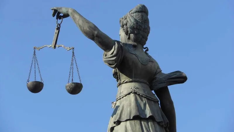 FÉMINICIDE EN MOSELLE: UN HOMME MIS EN EXAMEN POUR « HOMICIDE SUR CONJOINT » APRÈS QU&rsquo;IL A AVOUÉ AVOIR ÉTRANGLÉ SA COMPAGNE