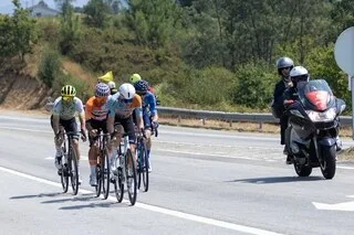 CYCLISME. APRÈS LA MORT DE FINLAY TARLING, LE SYNDICAT DES COUREURS « FURIEUX » RÉCLAME DES CASQUES DE MEILLEURE QUALITÉ