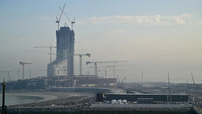 LES PERTURBATIONS LIÉES AU CONFLIT AU MOYEN-ORIENT LUI ONT COÛTÉ 300 MILLIONS DE DOLLARS: WYNN RESORTS REPOUSSE L’OUVERTURE DU PREMIER CASINO DES ÉMIRATS ARABES UNIS À SEPTEMBRE 2027
