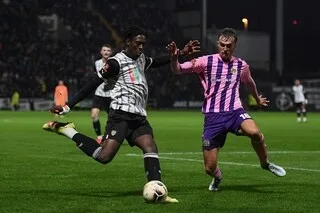 LE FOOTBALLEUR QUEVIN CASTRO EST MORT APRÈS UN MALAISE EN PLEIN MATCH, L’ANCIEN ESPOIR DE PREMIER LEAGUE AVAIT 25 ANS