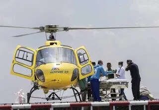 L’ALPINISTE MIRACULÉ DE L’EVEREST A QUITTÉ LES SOINS INTENSIFS, UNE ENQUÊTE VA ÊTRE OUVERTE