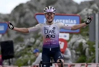 TOUR DE FRANCE FEMMES. L’ÉQUIPE UAE TEAM ADQ DE PAULA BLASI ET MAËVA SQUIBAN AVEC UN NOUVEAU NOM POUR L’ÉDITION 2026