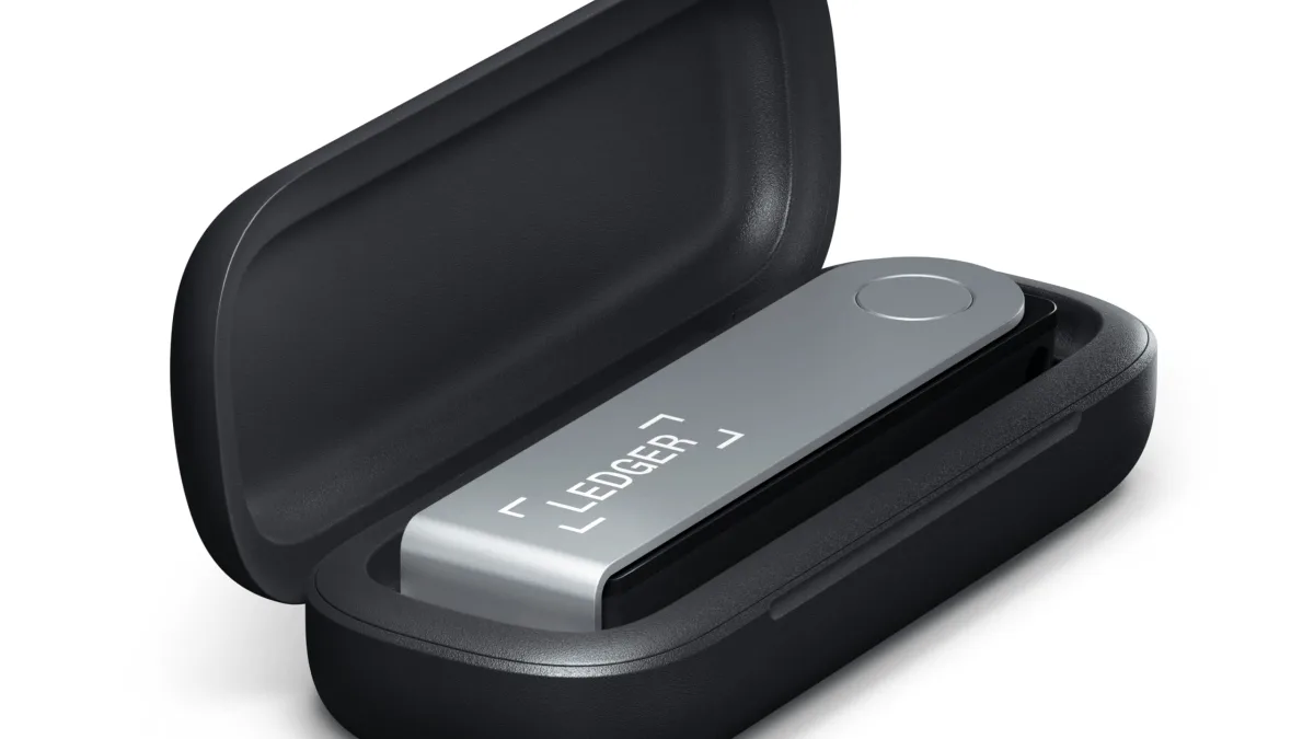 LEDGER CONFIRME UN IMPLANT ESPION DANS UN PORTEFEUILLE VENDU PAR SON PROPRE REVENDEUR AGRÉÉ