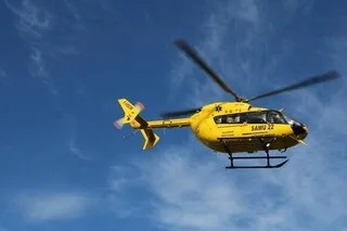 UN PILOTE DE MOTO EST MORT APRÈS UNE VIOLENTE COLLISION AVEC UNE VOITURE DANS LES CÔTES-D’ARMOR