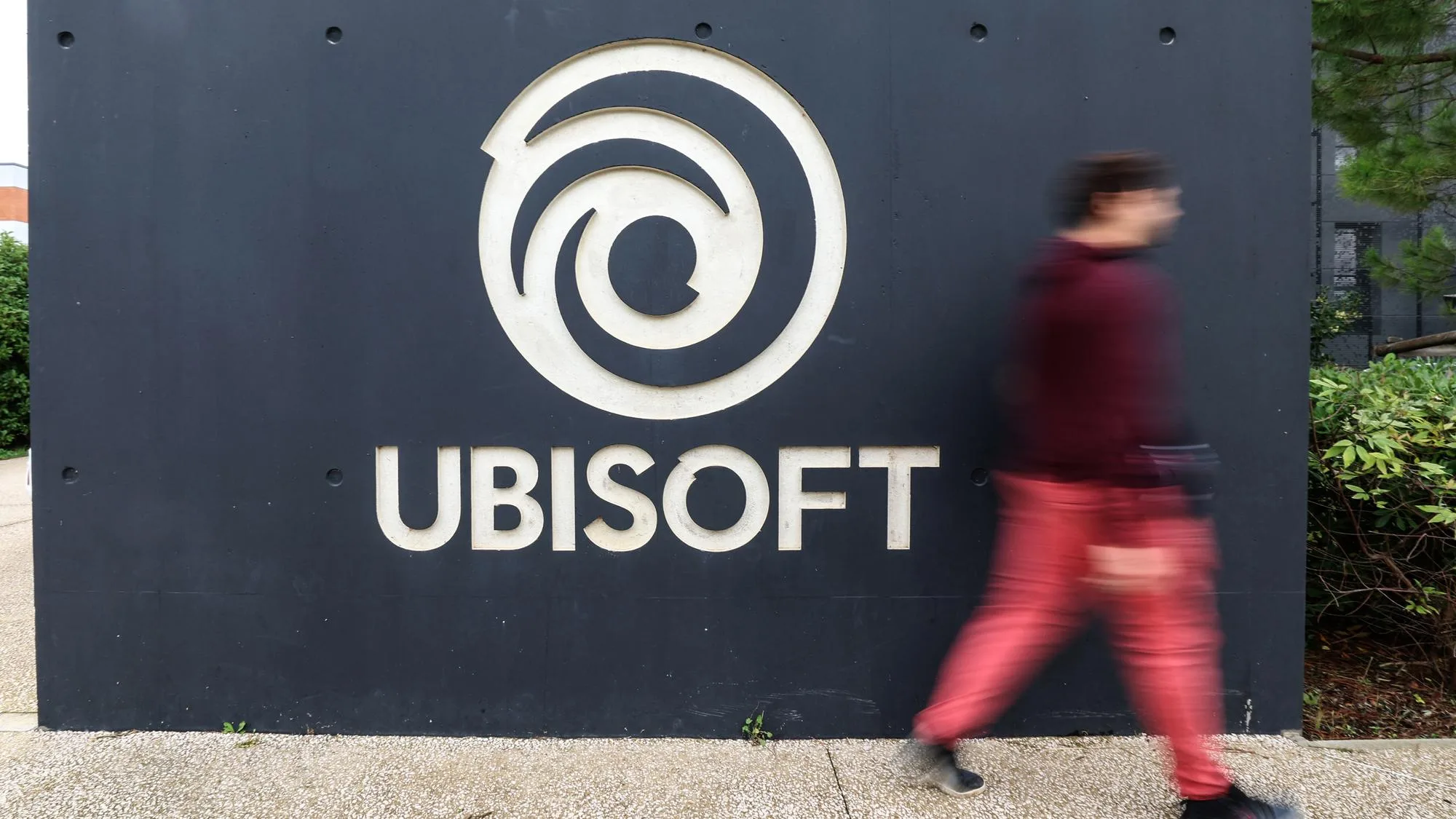 CLAUDE GUILLEMOT, L’UN DES COFONDATEURS D’UBISOFT, EST MORT DANS UN CRASH À LA BAULE