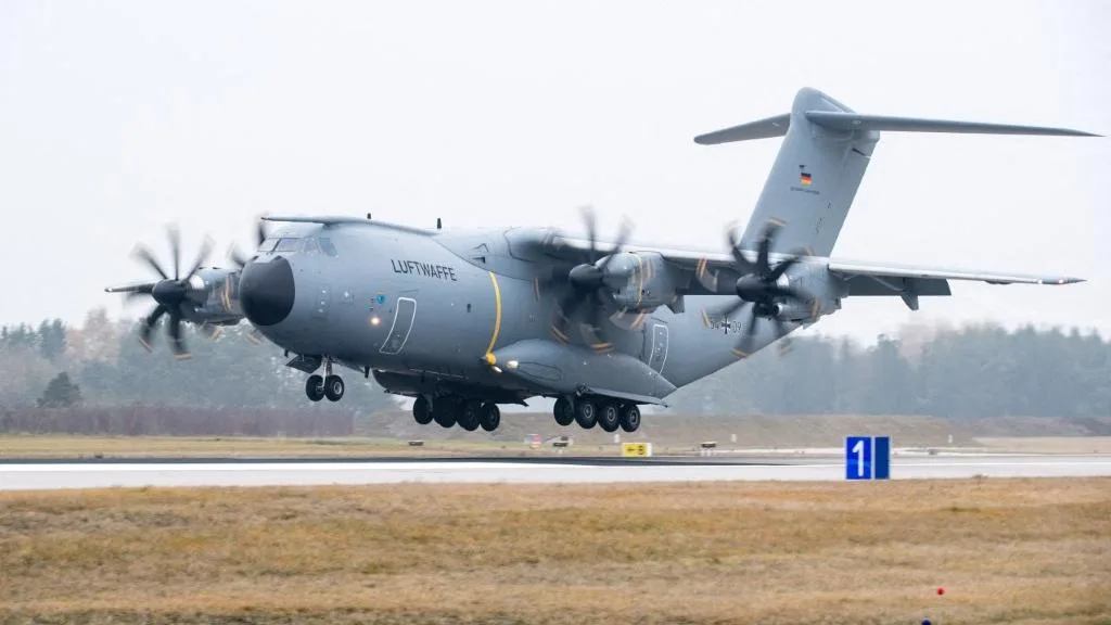 INCENDIES : ON VOUS PRÉSENTE L’A400M D’AIRBUS, UN GÉANT QUI POURRAIT ÊTRE DÉPLOYÉ CET ÉTÉ