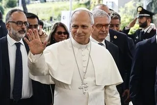 PAPE LÉON XIV : TUMEUR CANCÉREUSE AU POUMON, CONVALESCENCE… COMMENT VA LE SOUVERAIN PONTIFE APRÈS SON OPÉRATION ?
