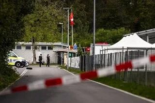 FUSILLADE LORS D’UNE RAVE EN SUISSE : UN HOMME DE 43 ANS ARRÊTÉ, ANNONCE LA POLICE