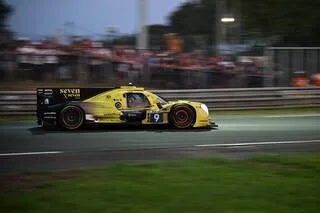 24H DU MANS 2026. LE CAUCHEMAR DE SÉBASTIEN BOURDAIS, DIX VOITURES ENCORE DANS LE MÊME TOUR : LE POINT À 7H