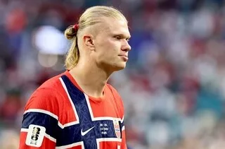 LE VISAGE D’ERLING HAALAND IMPRIMÉ SUR DES PAINS DE COCAÏNE : L’IMPROBABLE SAISIE DE LA POLICE À 17 MILLIONS D’EUROS
