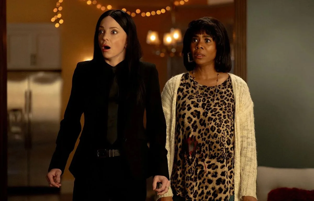 « CHOQUER LES GENS POUR QU’ILS SE SENTENT BIEN », VOILÀ LE BUT DE « SCARY MOVIE »
