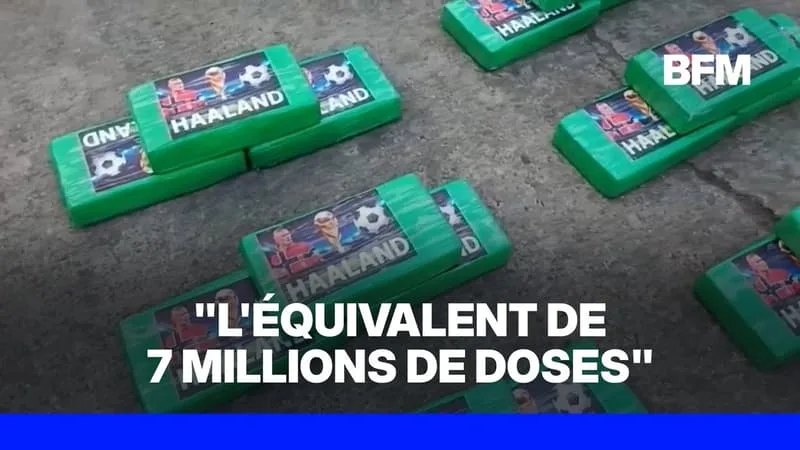 ÉQUATEUR: LA POLICE SAISIT 370 KILOS DE COCAÏNE AVEC L’IMAGE D’ERLING HAALAND