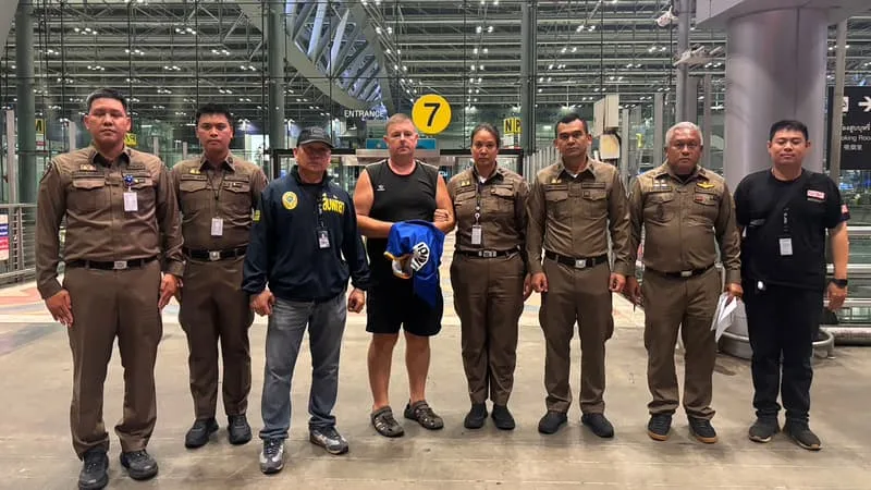 CORPS RETROUVÉ DANS UNE VALISE EN THAÏLANDE: UN AUSTRALIEN INCULPÉ POUR MEURTRE