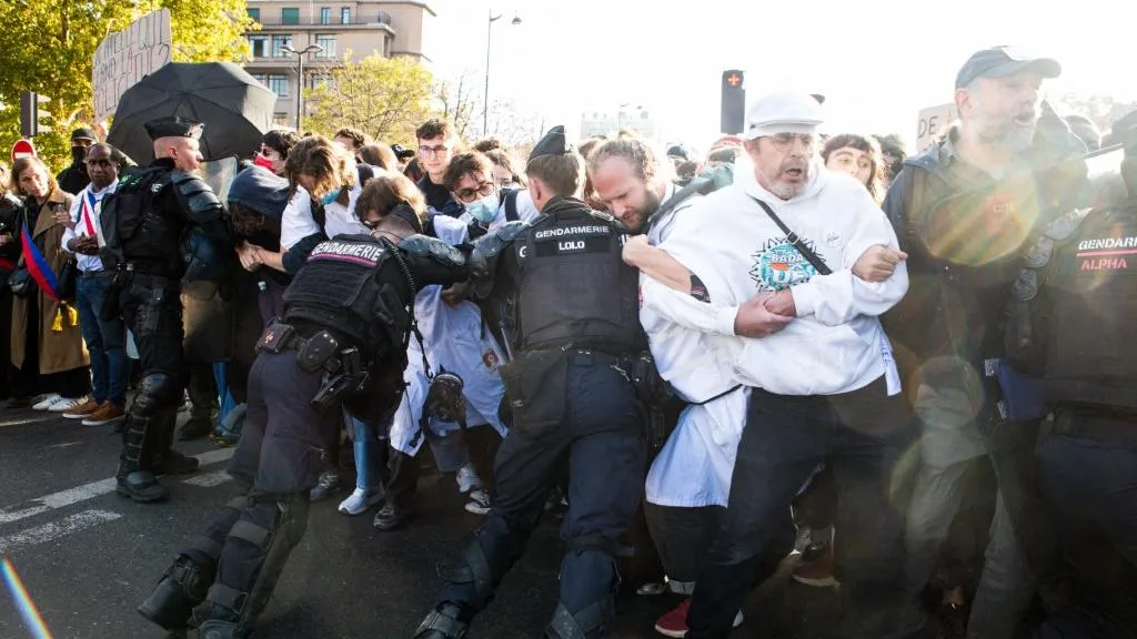 DEPUIS LE DÉBUT DU MOUVEMENT LYCÉEN, 83 ENQUÊTES ONT ÉTÉ CONFIÉES À L’IGPN ET À L’IGGN