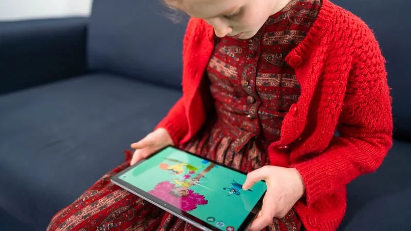 UN JEU VIDÉO REMBOURSÉ PAR LA SÉCURITÉ SOCIALE: POPPINS EST UN ALLIÉ DU CORPS MÉDICAL, IL AIDE LES ENFANTS DYSLEXIQUES DANS LEURS APPRENTISSAGES