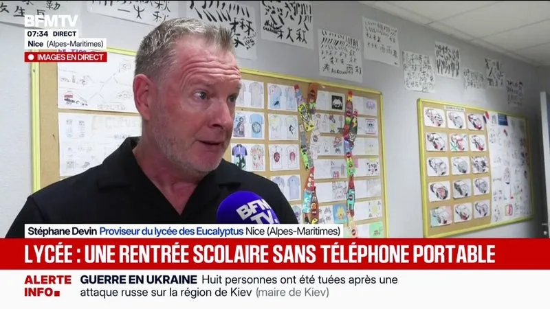 “C’EST UNE DÉCISION UTILE”: LES PARENTS D’ÉLÈVES FAVORABLES À L’INTERDICTION DU PORTABLE AU LYCÉE