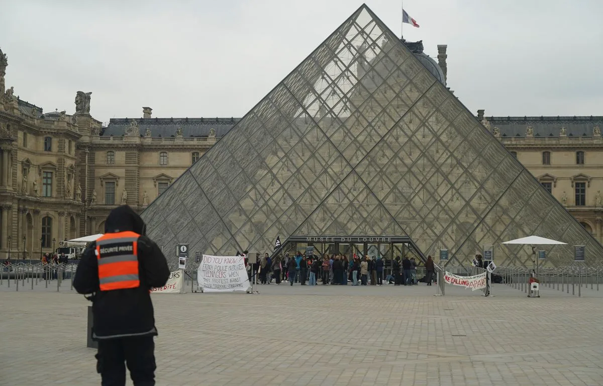 MANIFESTATION DU 24 OCTOBRE : PLUSIEURS GRANDS MUSÉES PARISIENS, DONT LE LOUVRE, FERMÉS SAMEDI
