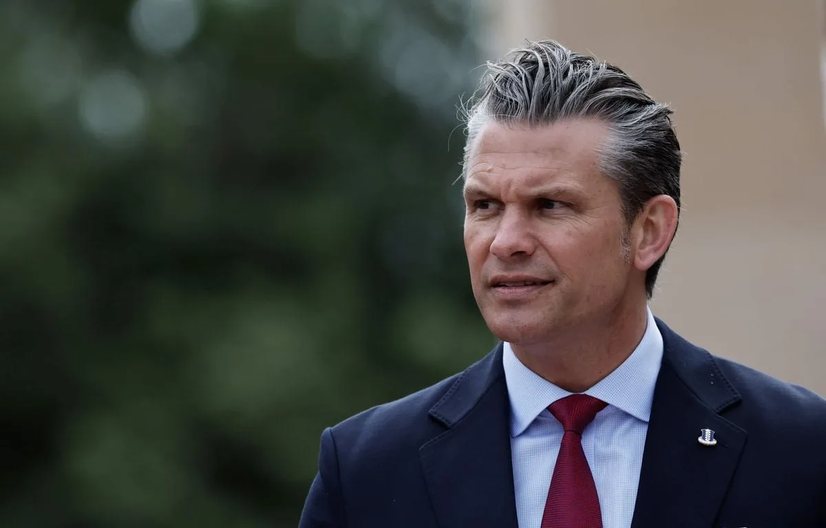 COMMÉMORATIONS DU DÉBARQUEMENT EN NORMANDIE : LE SECRÉTAIRE AMÉRICAIN À LA DÉFENSE APPELLE LES EUROPÉENS AU RÉARMEMENT