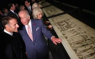 EN IMAGES. TAPISSERIE DE BAYEUX : CHARLES III, CAMILLA ET LE COUPLE MACRON ONT INAUGURÉ L’EXPOSITION AU BRITISH MUSEUM