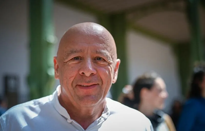 L’AVIS TRANCHÉ DE THIERRY MARX SUR MASTER POULET : « LE CAUCHEMAR, C’EST LA PAUPÉRISATION DE LA SOCIÉTÉ »