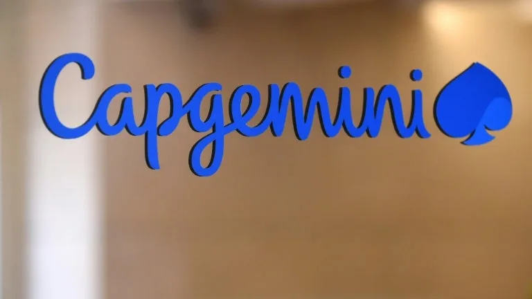 ELLE A FOURNI UN OUTIL D’IDENTIFICATION ET DE LOCALISATION DES PERSONNES ÉTRANGÈRES: CAPGEMINI VEND SA FILIALE CRITIQUÉE POUR SON CONTRAT AVEC LA POLICE AMÉRICAINE DE L’IMMIGRATION