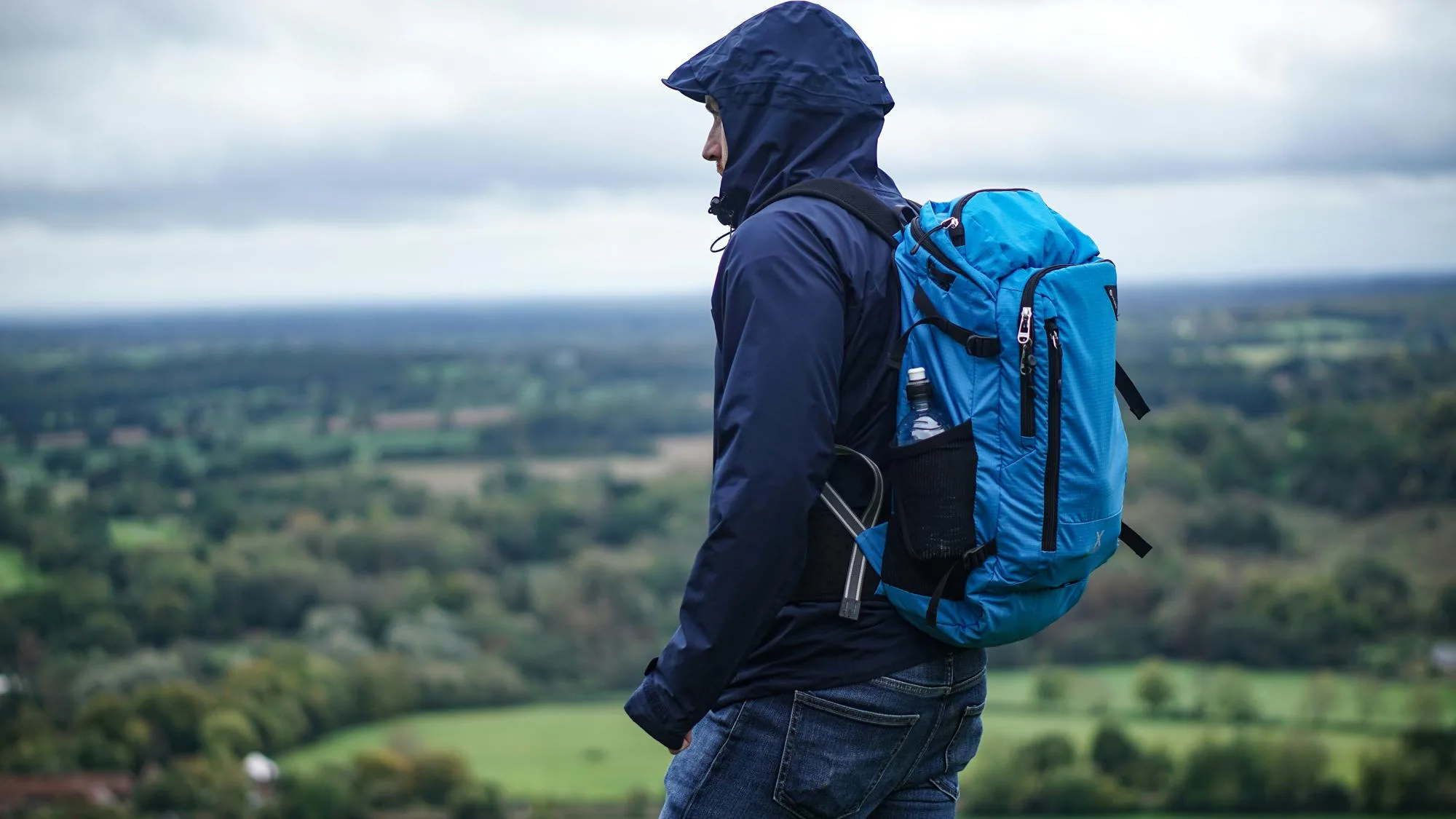 LE « RUCKING », UNE VARIANTE DE LA MARCHE ENCORE PLUS BÉNÉFIQUE POUR LA SANTÉ