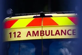 OUBLIÉE PAR L’UN DE SES PARENTS, UNE FILLETTE MEURT APRÈS ÊTRE RESTÉE « TOUTE LA JOURNÉE » DANS UNE VOITURE