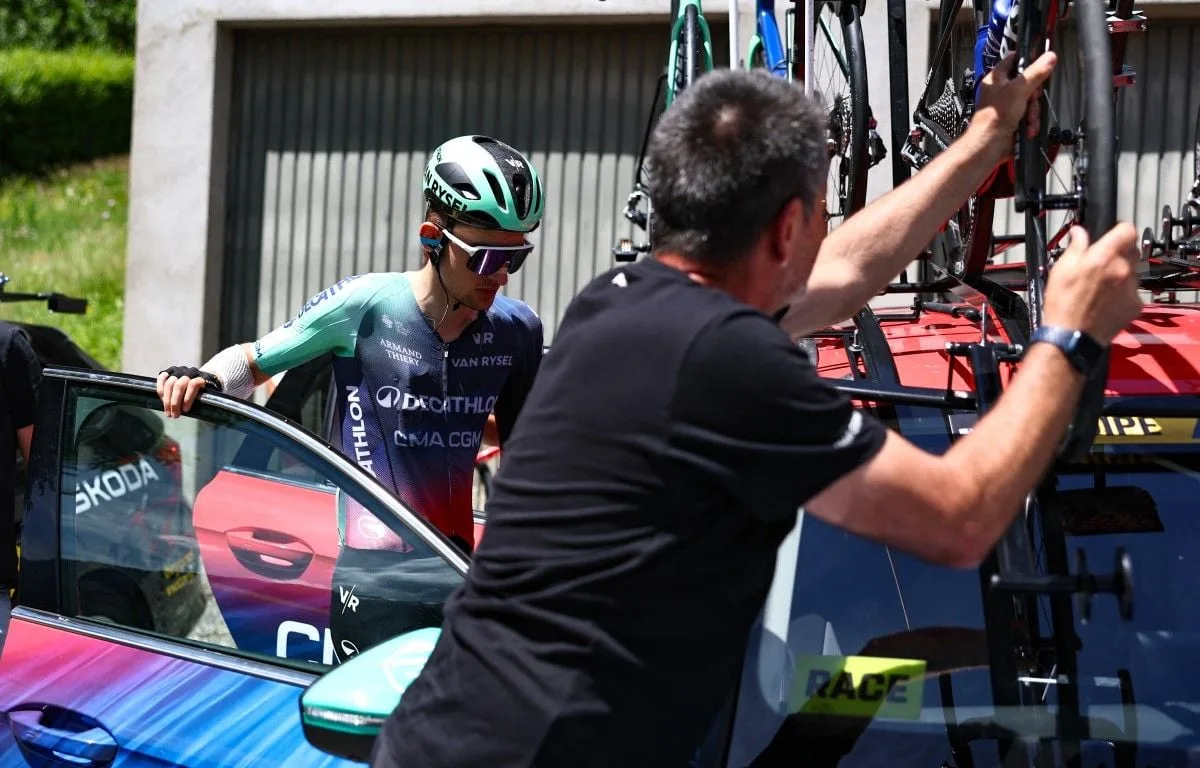 TOUR AUVERGNE-RHÔNE-ALPES : AMOINDRI PAR SA CHUTE DE LA VEILLE, PAUL SEIXAS ABANDONNE