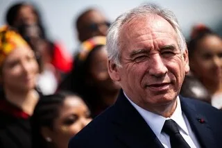 PRÉSIDENTIELLE 2027 : « JAMAIS LE RN, JAMAIS LFI » : FRANÇOIS BAYROU SOUHAITE UNE PRIMAIRE DU PS AUX GAULLISTES
