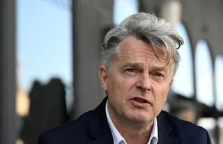 INFLATION, CLIMAT, « ÉCONOMIE DE GUERRE »… FABIEN ROUSSEL VEUT UNE « VÉRITABLE RÉVOLUTION » À L’UNIVERSITÉ D’ÉTÉ DU PCF