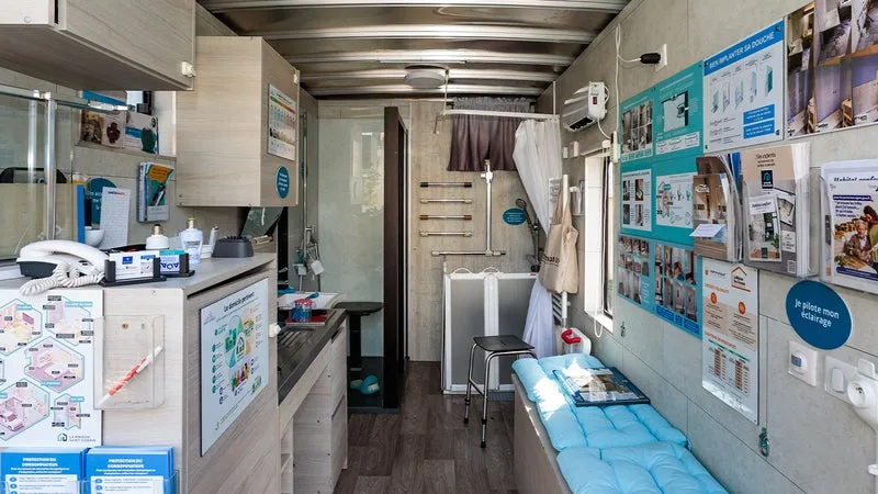 ESSONNE: LE « SILVER TRUCK » SILLONNE LE DÉPARTEMENT POUR AIDER LES SÉNIORS À SÉCURISER LEUR LOGEMENT