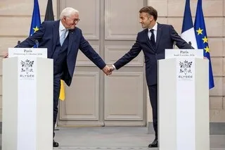 ÉDITORIAL. EN FRANCO-ALLEMAND, MALGRÉ TOUT