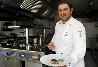 PLUSIEURS SIGNALEMENTS DÉPOSÉS CONTRE LE CHEF ÉTOILÉ OLIVIER BELLIN AUPRÈS DE LA JUSTICE