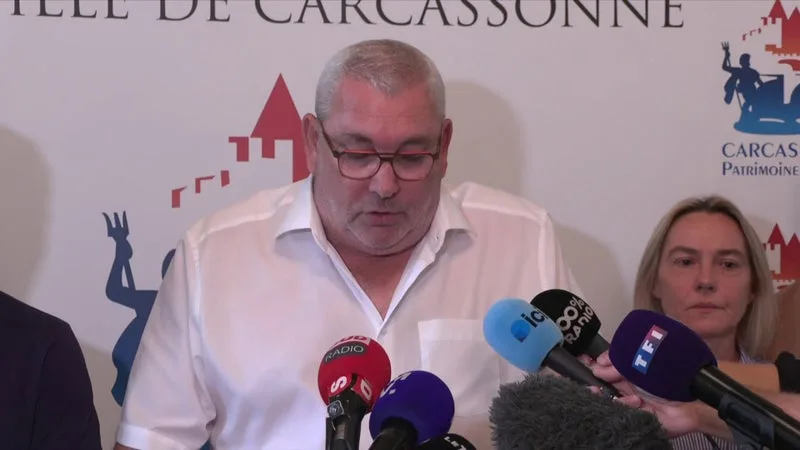 PROPOS RACISTES D’UN POLICIER À CARCASSONNE: LE MAIRE RN DÉNONCE DES DÉCLARATIONS « À VOMIR » ET ASSURE QUE « TOUS LES PROTAGONISTES SONT SUSPENDUS »