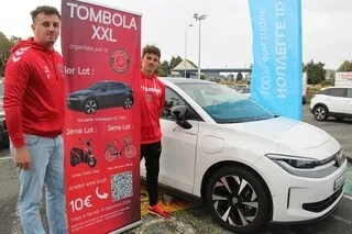 « C’EST UN GROS PARI » : CE CLUB DE HANDBALL FAIT GAGNER UNE VOITURE NEUVE LORS D’UNE TOMBOLA XXL INÉDITE EN BRETAGNE