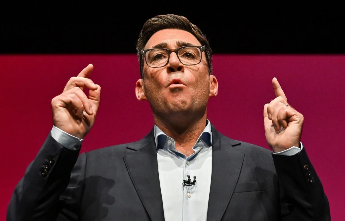 PROJET D’ATTAQUE D’UNE BASE BRITANNIQUE : LA PISTE DE L’IRAN SE RENFORCE, SELON ANDY BURNHAM